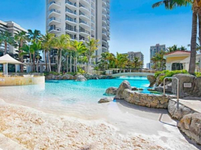 Cloud9 at Chevron Towers, Surfers Paradise